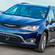 Illustration for article titled The 2017 Chrysler Pacifica Hybrid Might End Up Cheaper Than The Non-Hybrid Version
